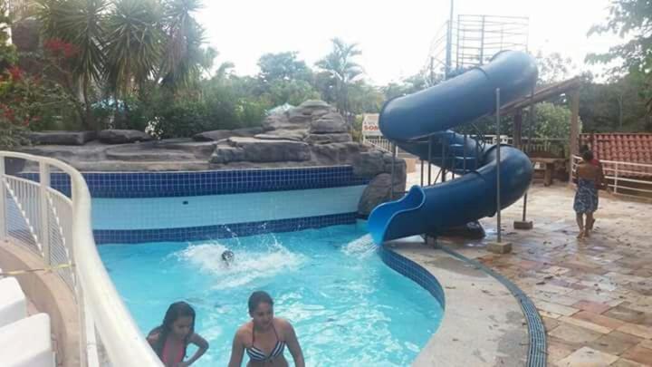 Ecologic Park Ap 2 Quartos Para 7 Pessoas 1Park Aquatico 10 Piscinas Termais Caldas Novas Εξωτερικό φωτογραφία